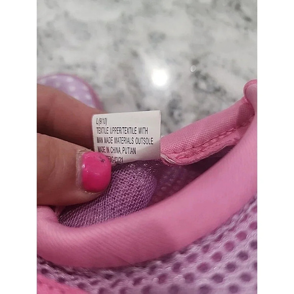 Disney Baby Girl Water Shoes, Size L 9/10 Pink Minnie Mouse Non-Slip Water Shoes - Picture 5 of 7